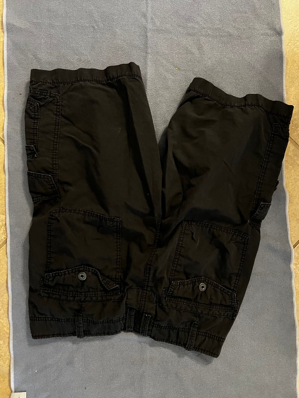 Express cargo shorts 33